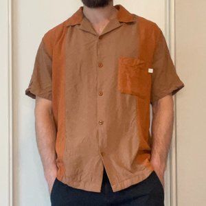 URBAN OUTFITTERS BUTTON UP